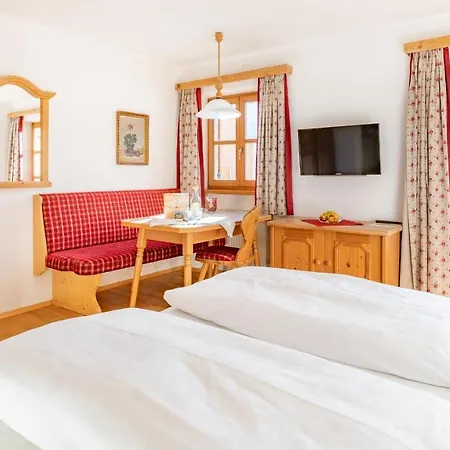Demelhof Guest house *