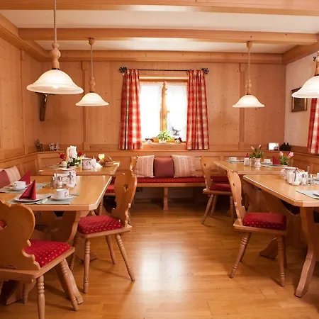 Demelhof Guest house *